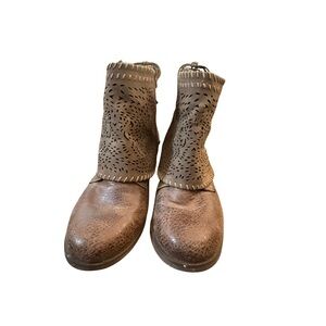 Not Rated Brown Tooled‎ Leather Ankle Boots